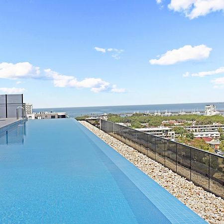 ☆ Heart Of St Kilda ☆ Infinity Pool+Parking+Wifi Apartment Melbourne Exterior photo