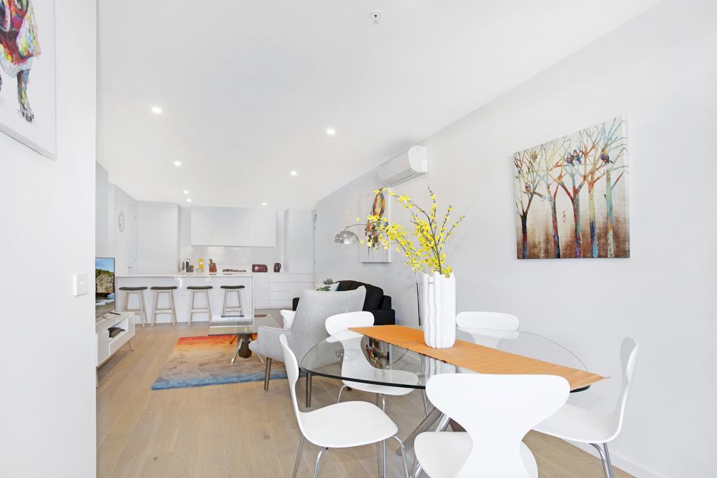 ☆ Heart Of St Kilda ☆ Infinity Pool+Parking+Wifi Apartment Melbourne Exterior photo